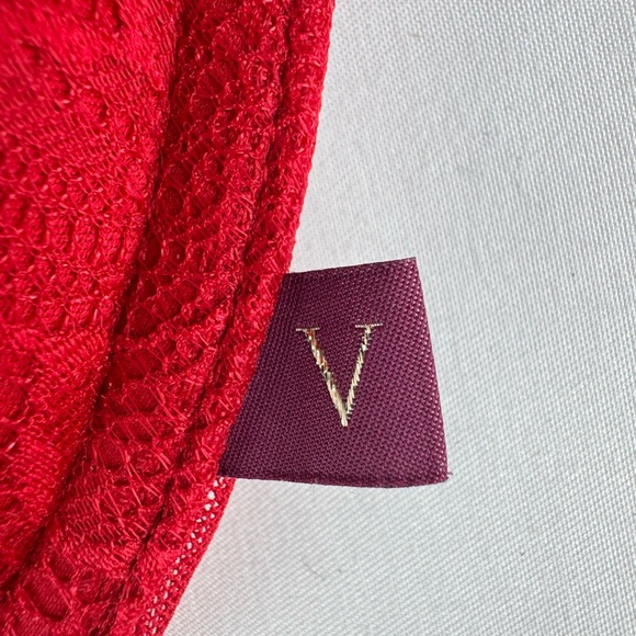 Victoria’s Secret Push Up Red Lace Bra - Picture 4 of 7